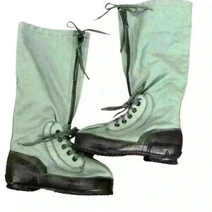 Wellco Snow/Extreme Cold Weather Mukluks Boots, Made in USA Size Small NWOT